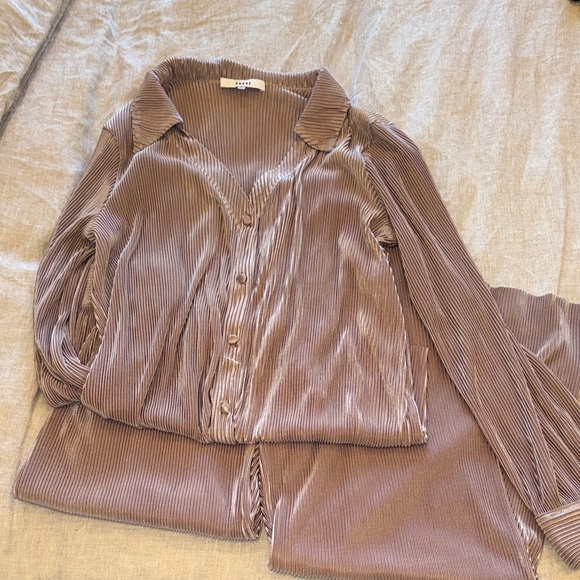 NWOT Ro & De Ribbed Set - Picture 4 of 11